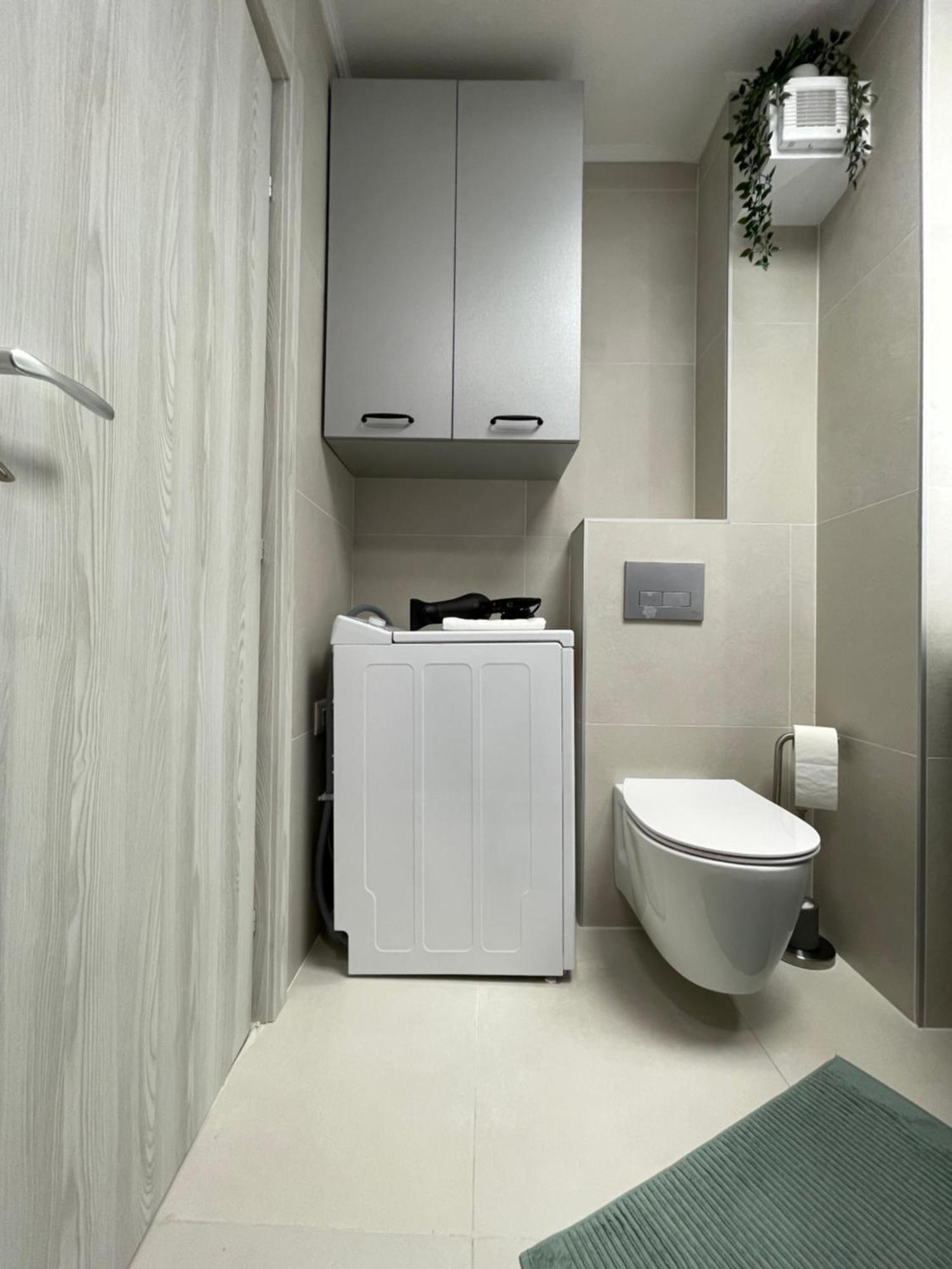 Studiokris Apartment Bucureşti Ngoại thất bức ảnh